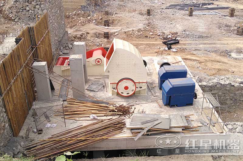 1615重錘破碎機參數(shù)_產(chǎn)量是多少？